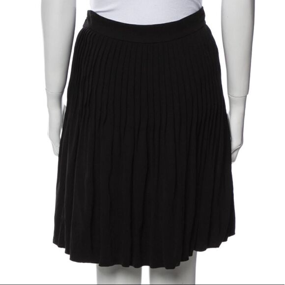 Fendi Black Mini Pleated Zip Closure Lined Bubble Hem Skirt - Picture 3 of 7